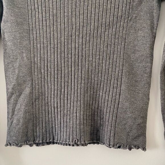 Zara Knit Turtluneck  grey sweater - Picture 4 of 8